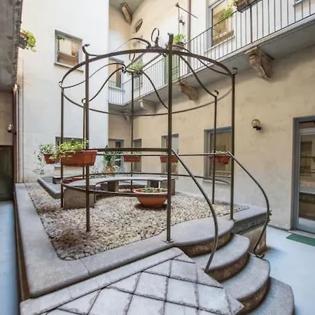 Agape Elegante In Pieno Centro Turin