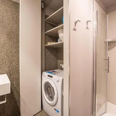 Agape Elegante In Pieno Centro * Turín