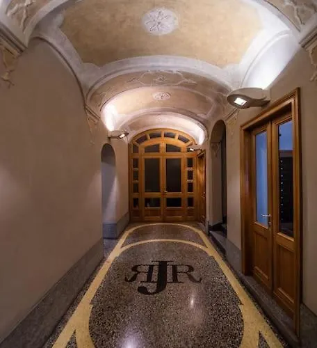 Hotel Agape Elegante In Pieno Centro Torino